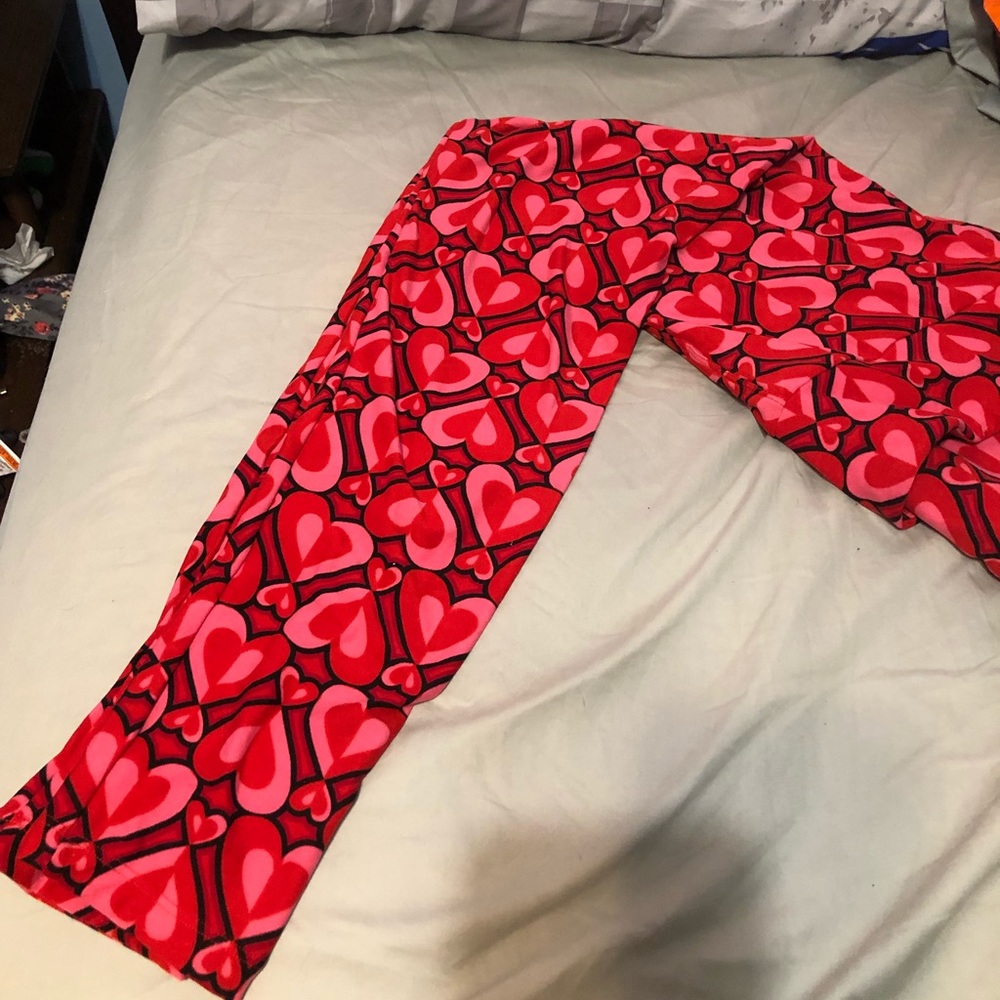 Lularoe valentines leggings TC